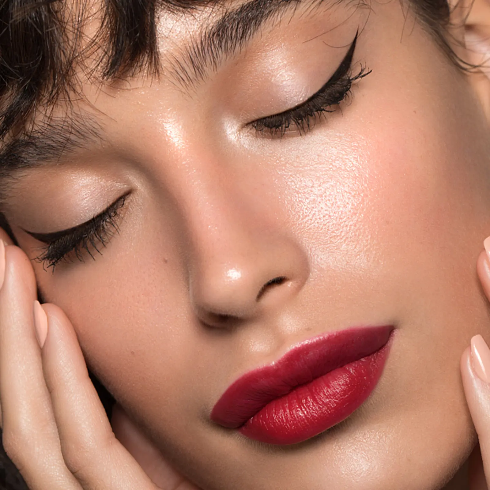 100 pinceaux à eyeliner jetables, applicateurs de maquillage, mini pinceaux à tête en fibre, outils pour les yeux, pinceaux à eyeliner professionnels