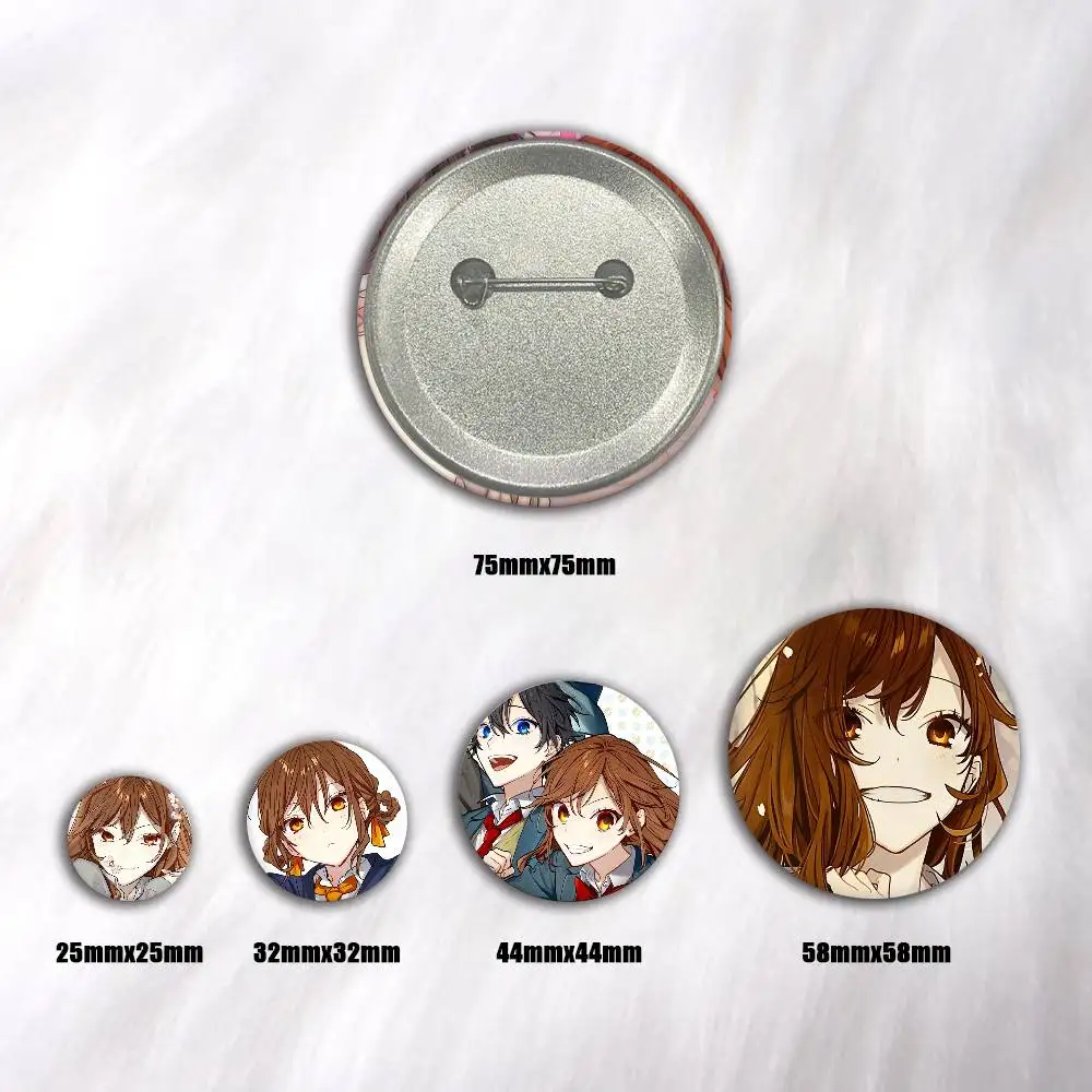 A-h-Horimiya Cartoon Round Brooches On Backpack Jacket Acrylic Button Pins Collection Gifts