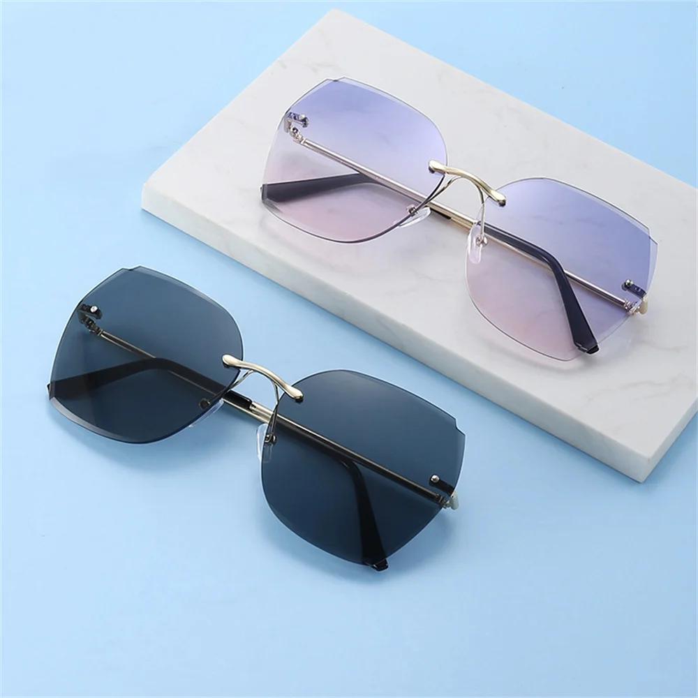 

2024 Vintage Rimless Square Sunglasses Women Classic Retro Gradient Mirror Frameless Sun Glasses Female Fashion Oculos De Sol