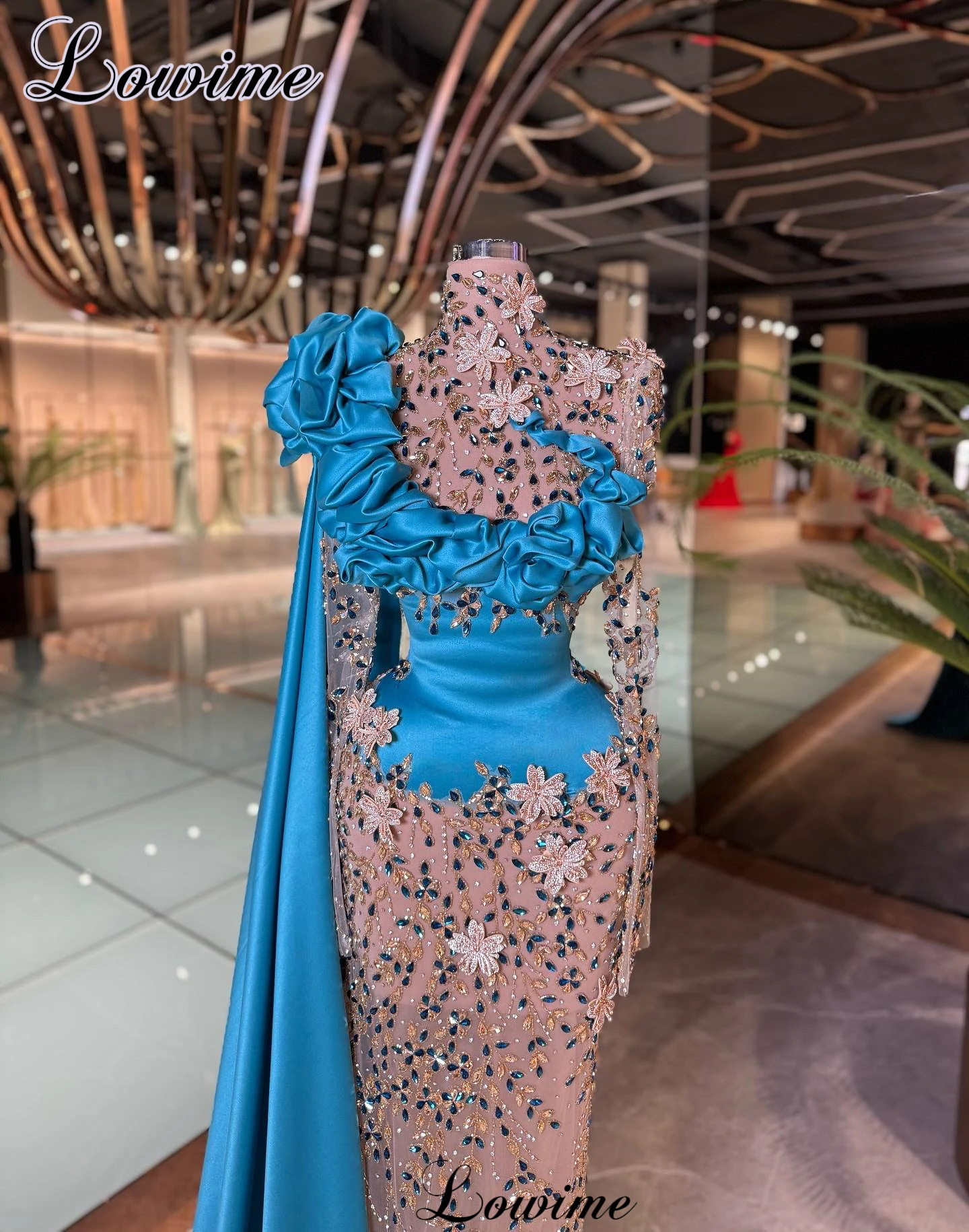 Luxury Full Crystals Celebrity Dresses Mermaid Long Sleeves Evening Dresses Sparkly Prom Dresses Vestidos De Gala Customized