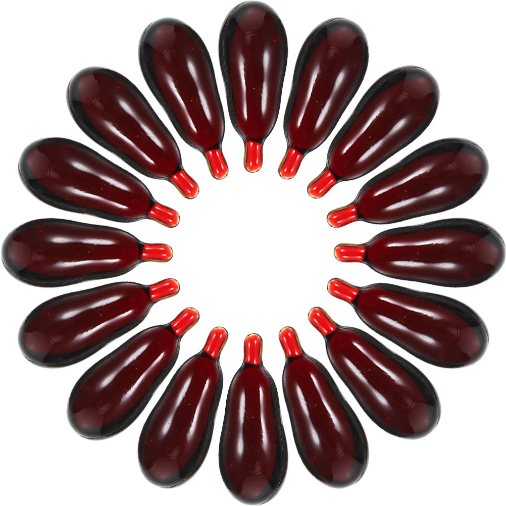 

40Pcs Compact Blood Pills for Halloween Realistic Effect Ideal for Theatrical Performances and Creative Projects