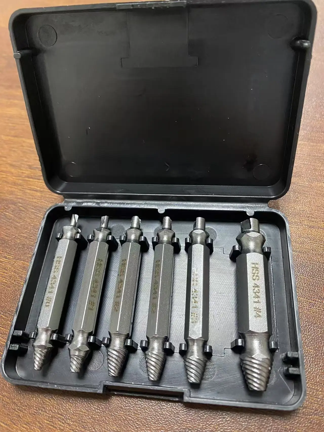 Набор экстракторов поврежденных винтов из быстрорежущей стали, зачищенный сломанный съемник из быстрорежущей стали, небольшой комплект для быстрого взлета, электроинструменты