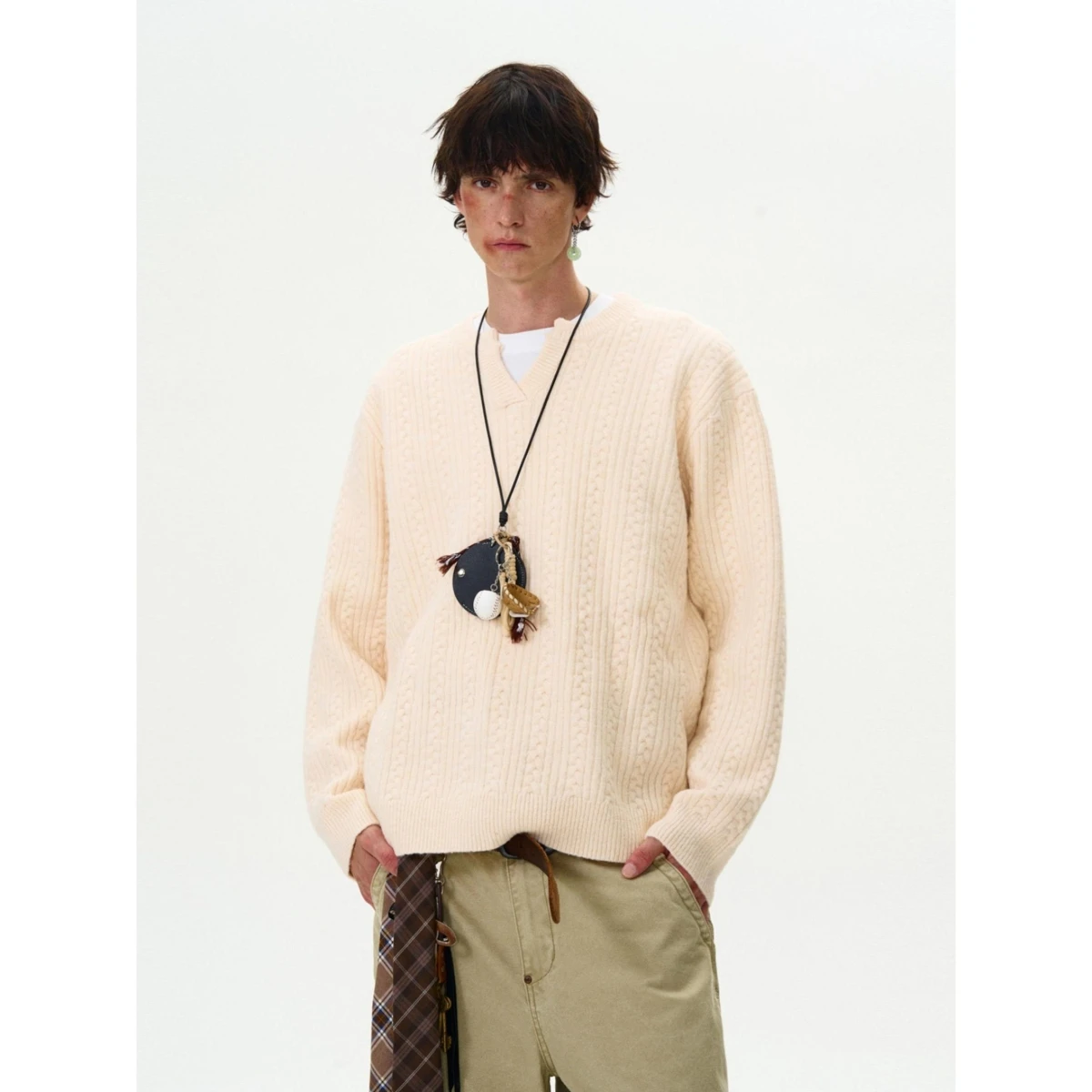 

2025 New American Retro Cleanfit Knitted Sweater Loose Casual Lazy Pattern for Couples Men Women Autumn Long Sve V-Ne