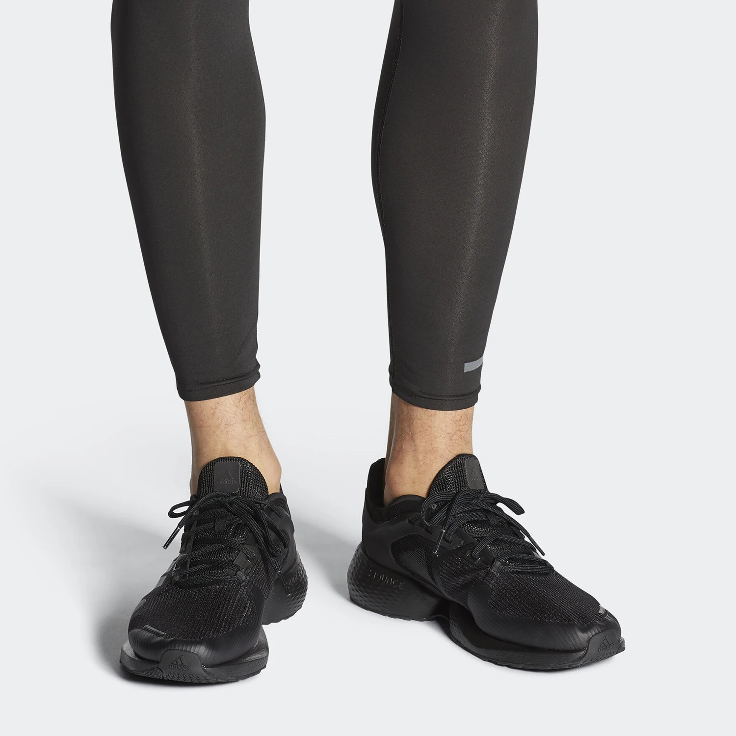 

Adidas оригинальные новые сезонные мужские спортивные повседневные амортизирующие кроссовки EG9626