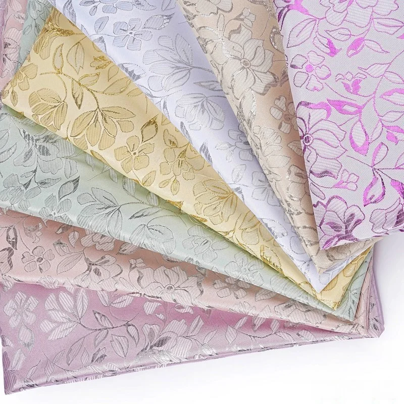 

Gold and silver silk brocade jacquard cloth is suitable for costumes, cosplay, performance costumes, Tang costumes, rag doll clo