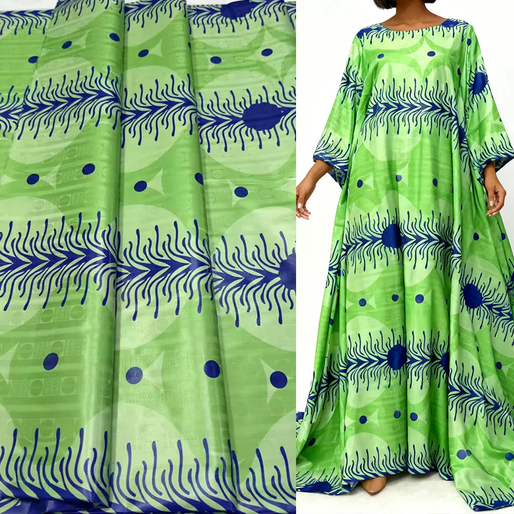 

4Meters Printed bazan fabric The fabric of the clothing is suitable for making robes and formal attire