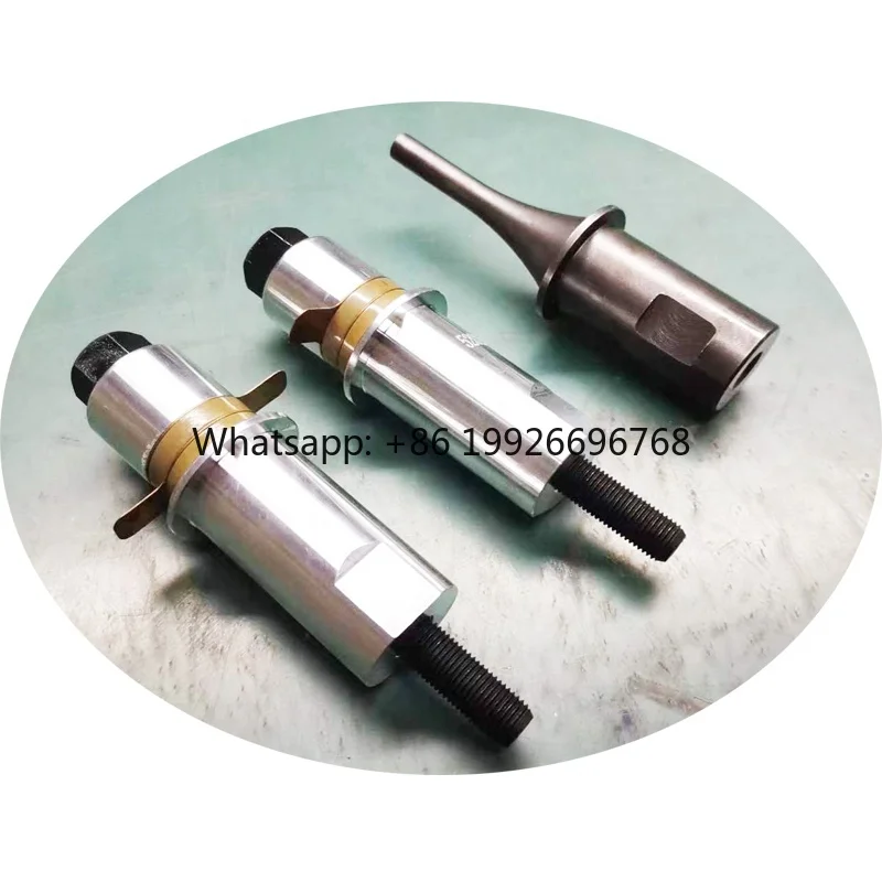28K 500w Ultrasonic Plastic Welding Machine Transducer Non Woven Sealing Machine