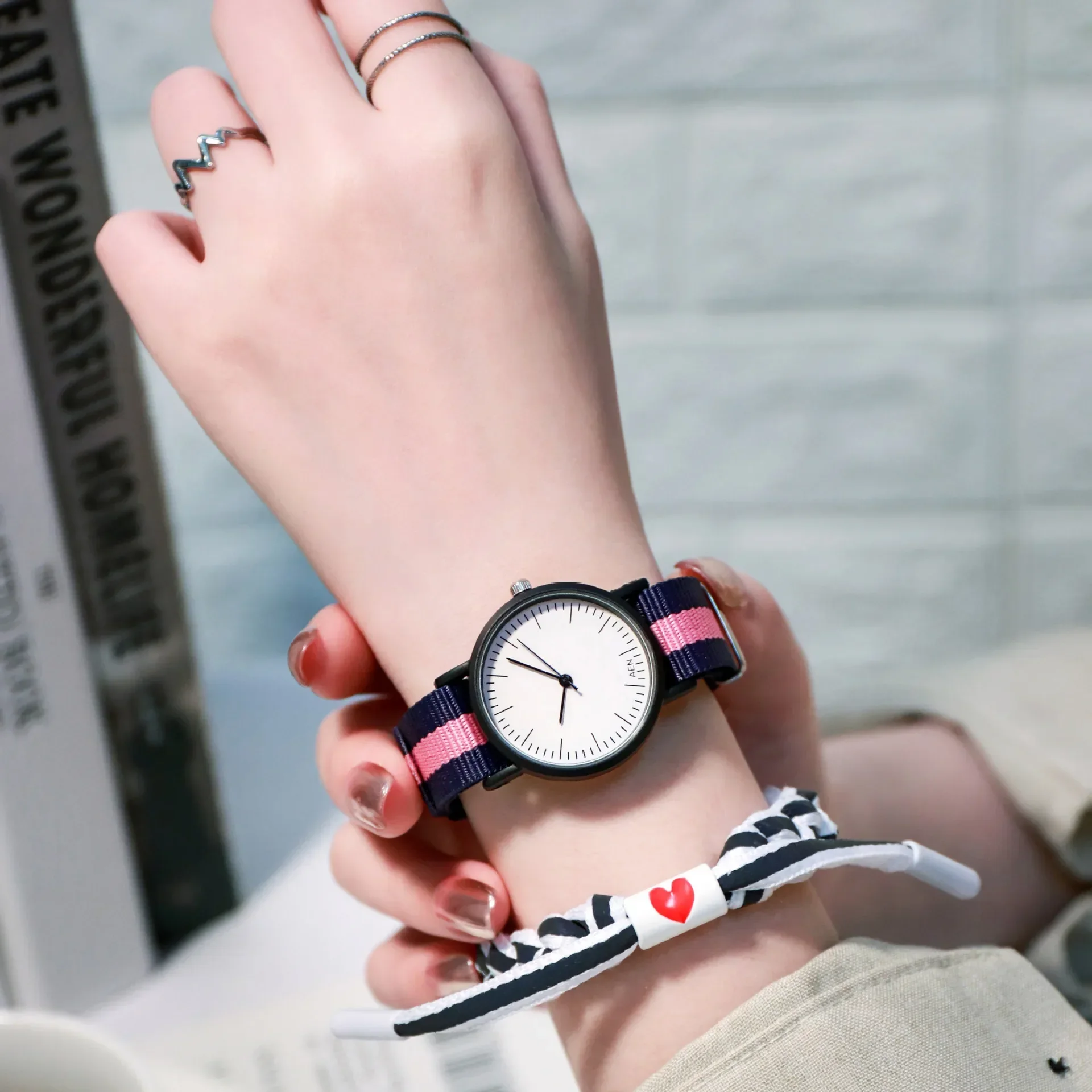 Luxury Brand Women Quartz Watch Fashion Canvas Minimalist Scale Watch Student Simple Retro College Style Female Wristwatch Clock