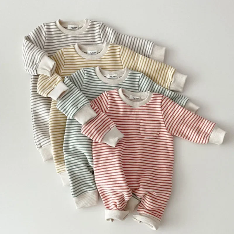 2024 Spring New Baby Striped Romper Boys Girls Simple Striped Casual Jumpsuit Winter Infant Fleece Warm Clothes