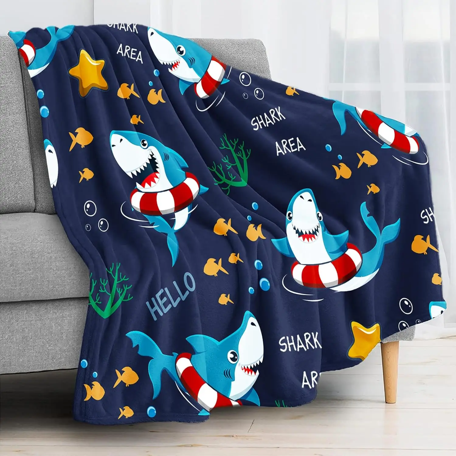 Cartoon Shark Throw Blanket Lightweight Flannel Throw Classic Shark Soft Comfy Plush Blanket for Home Decor Perfect for Sofa