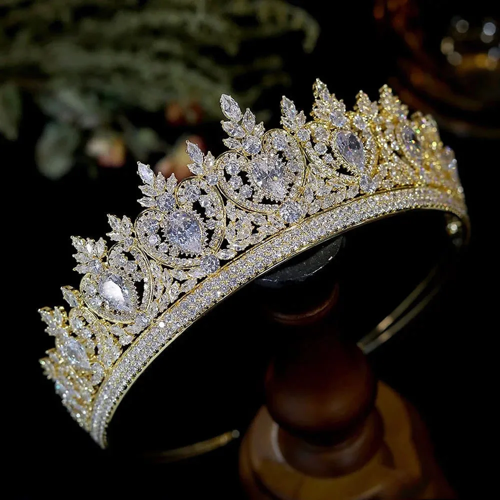 European Bridal Cubic Hair Crown Luxurious Noble Headwear Queenly Aura for Birthday Stage Banquet Evening Gown