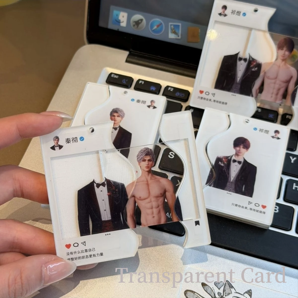 1 Stück Love and Deepspace Sylus Rafayel Zayne Xavier Acryl Ausziehbare Transparente Karte Anime Cosplay Sammlerstück Desktop-Ornament Geschenk