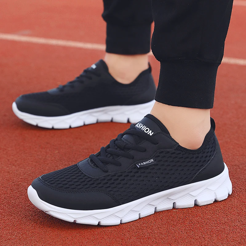 New Running Shoes for Men Breathable Mesh Sports Shoes Fashion Outdoor Non-slip Athletic Jogging Sneakers Men Tennis Footwear