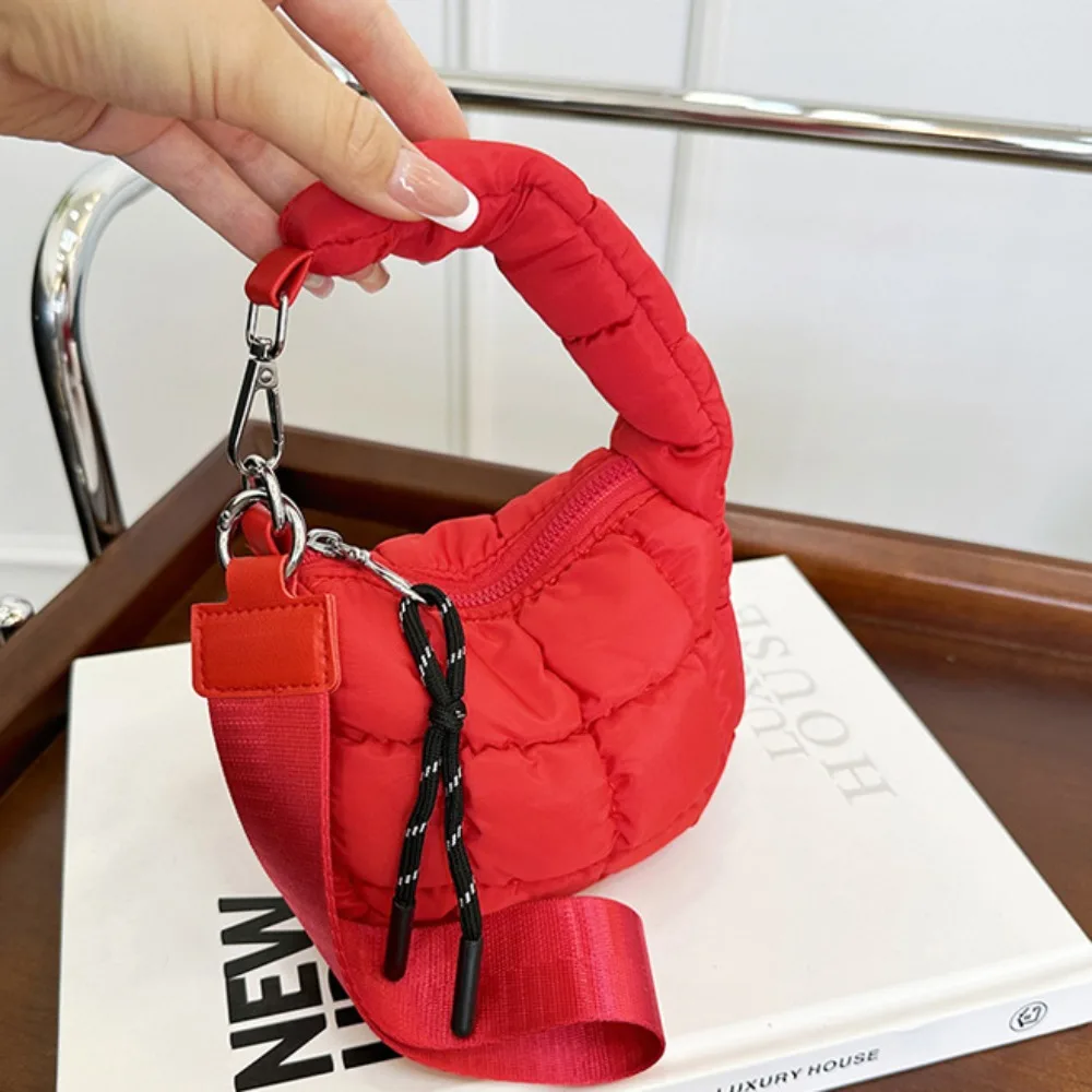 

Elegant Solid Color Cloud Pleated Coin Purse Mini Handbag Korean Style Small Wallet Quilted Purse Change Storage Bag