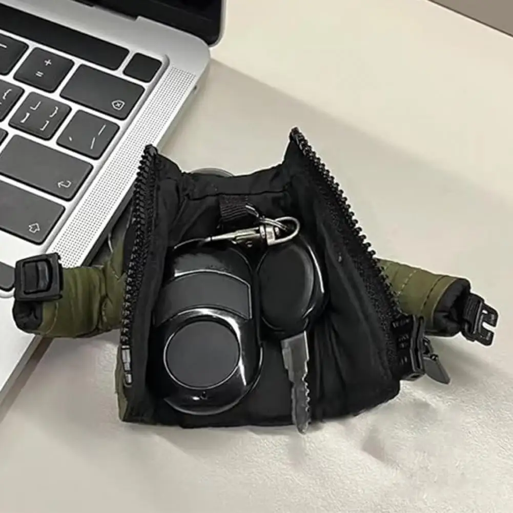 Keyring Mini Down Jacket Keychain Faux Leather Zippered Key Chain Unique Funny Mini Coat Accessory Gift for Men Women Sparkling