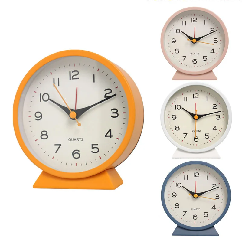 مكتب المنبه السرير على مدار الساعة النمط الكلاسيكي ساعة كوارتز شكل دائري معدني ملون شل الصامت ساعة الاجتياح الثاني