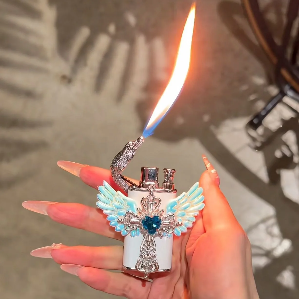 2-in-1 Dual Flame Windproof Lighter, Switchable Jet Torch & Open Normal Flame, Crocodile Pattern Handmade Surface Reusable Refillable Lighter, High Grade Smoking Accessory for Outdoor Daily Use, No Butane Gas