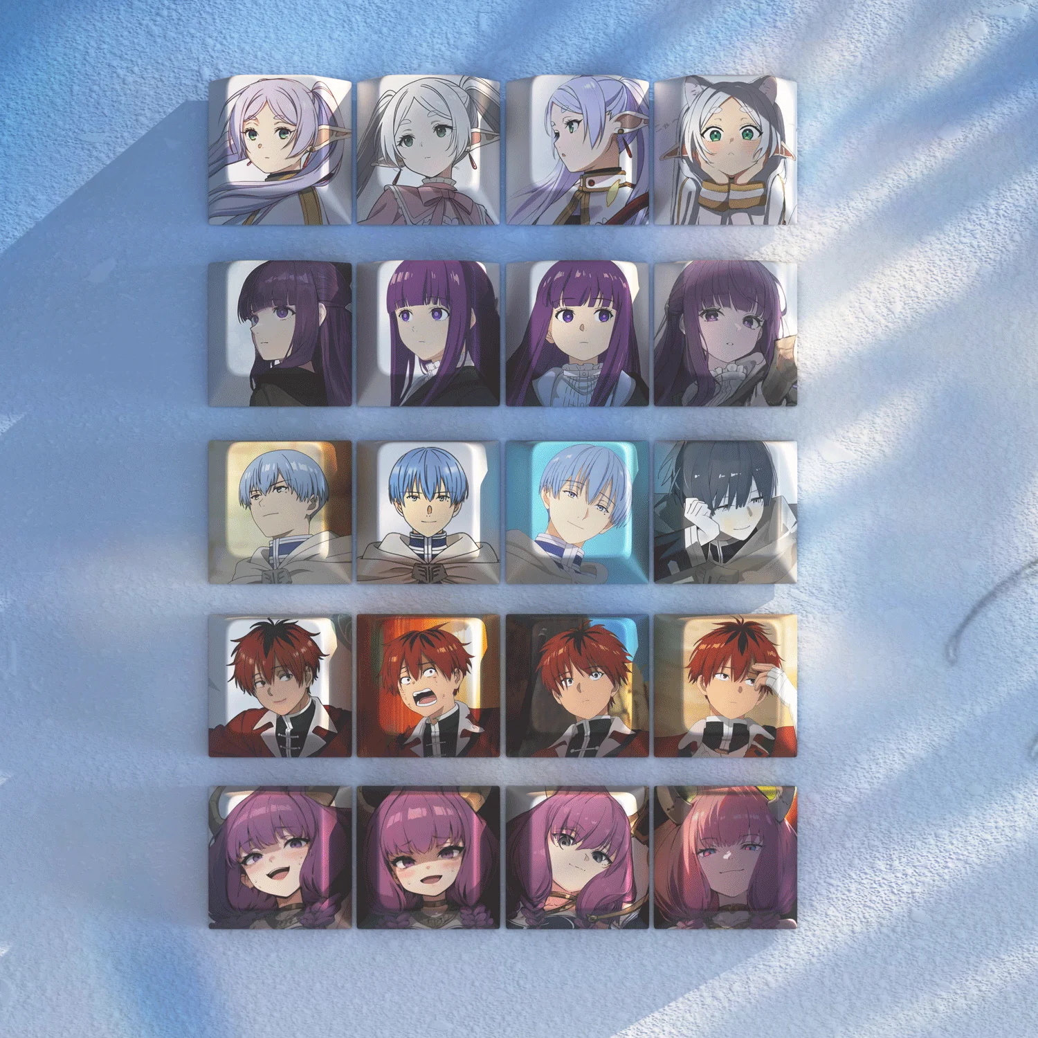 Anime Frieren PBT R4 Keycaps Stark Aura FERN Kanne Keyboard Accessories Five Sides Height Anime Print Key Caps Decoration