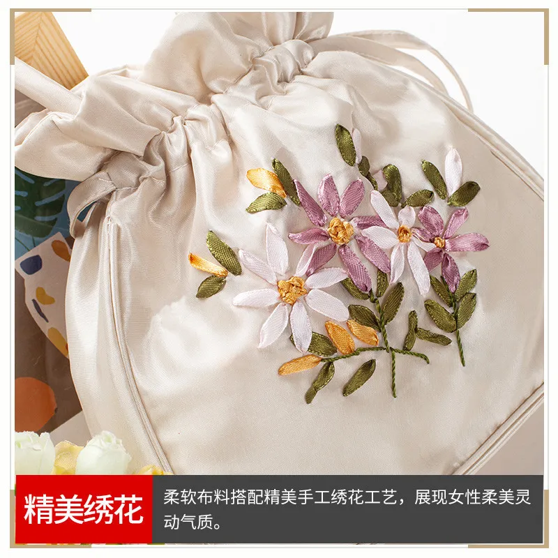 Handmade Embroidered Small Bag Ethnic Style Middle-aged Summer Mobile Phone Purse Flower Pattern Drawstring Shopping Bag