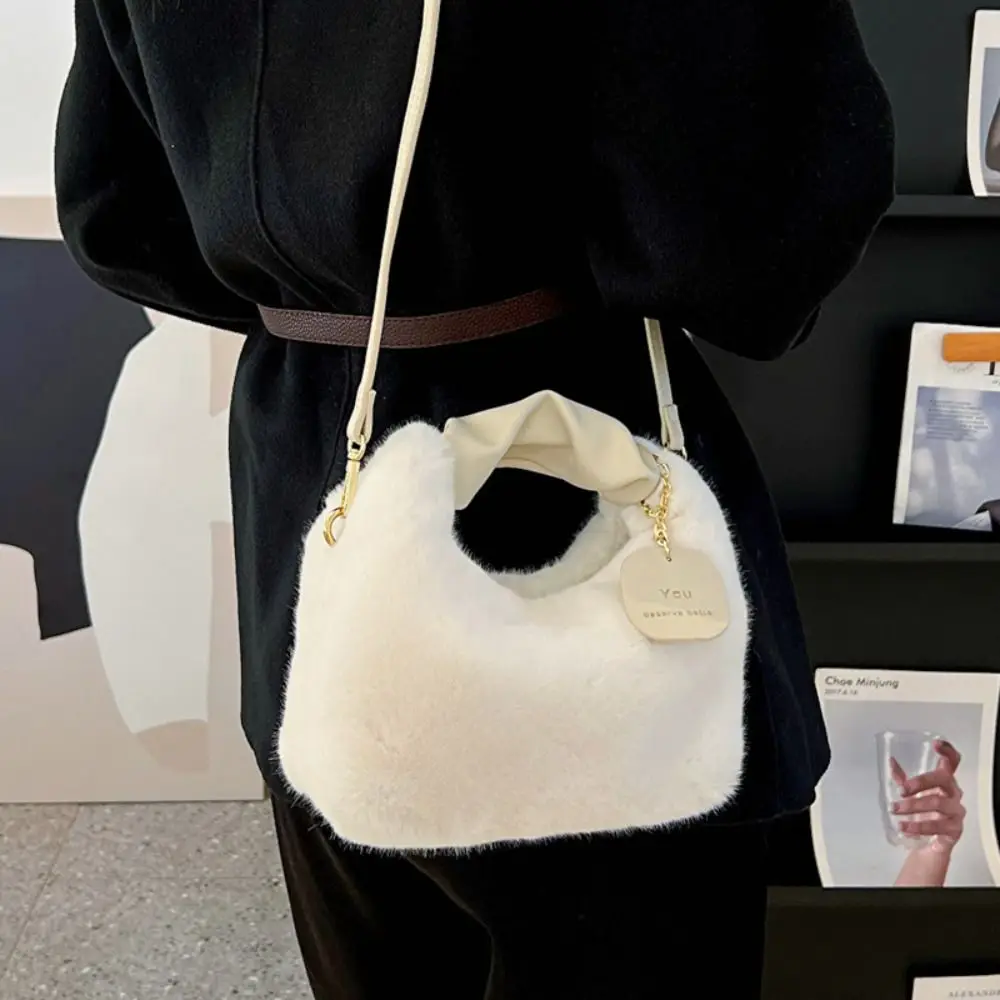 

Korean Style Plush Cloud Crossbody Bag Solid Color Niche Design Faux Rabbit Fur Handbag PU Pleated Handle Handbag