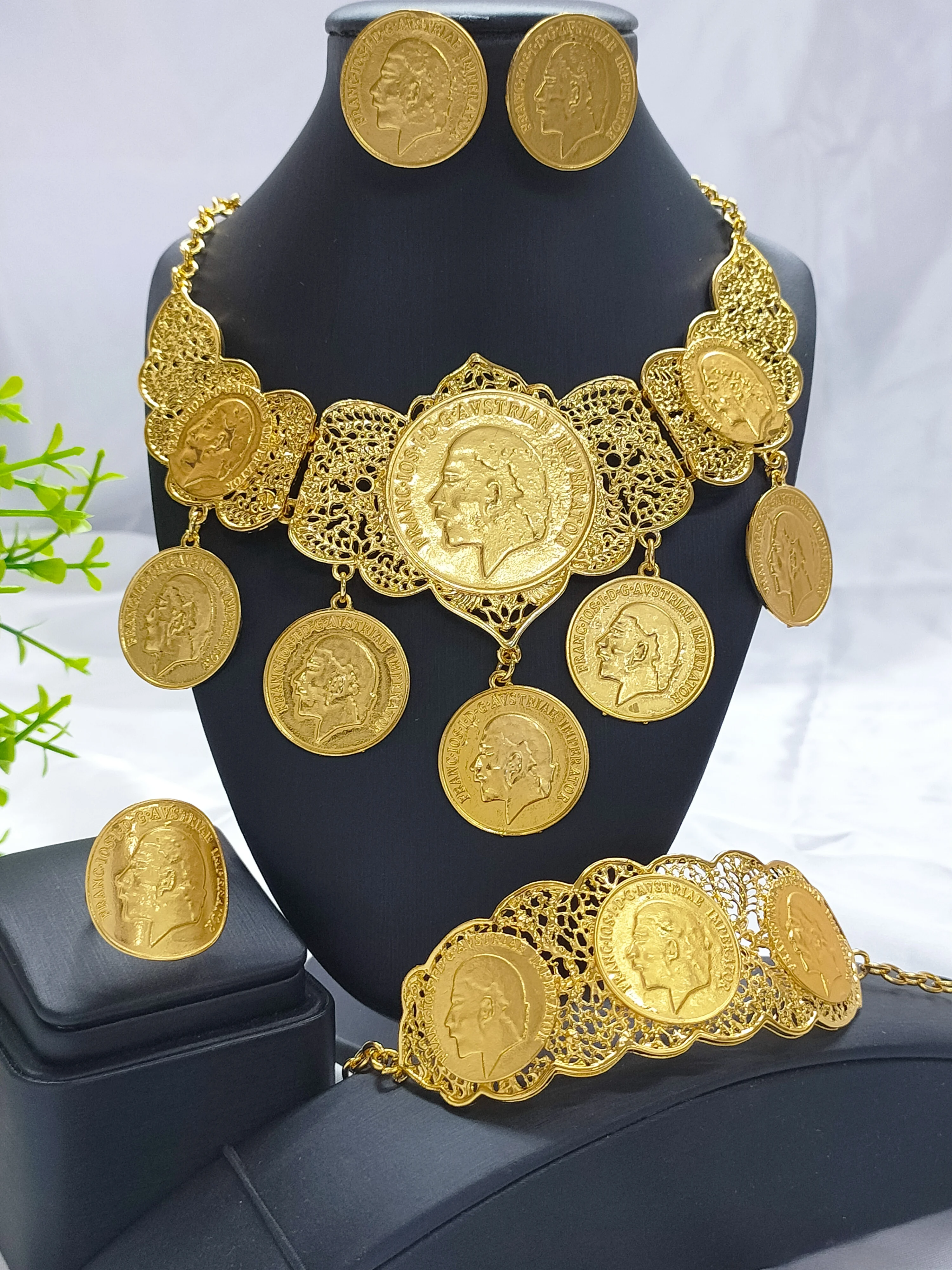 Indian Bridal Jewelry Set Dubai Coin Necklace Earrings For Women Wedding 24k Gold Color African Jwellery Bridesmaid Party Gift