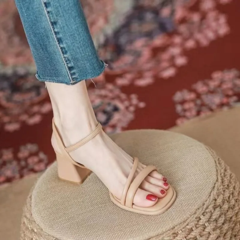 Slender Strap Sandals Women's Summer 2026 New Fashion and Versatile Gentle Strap Block Heel Shoes