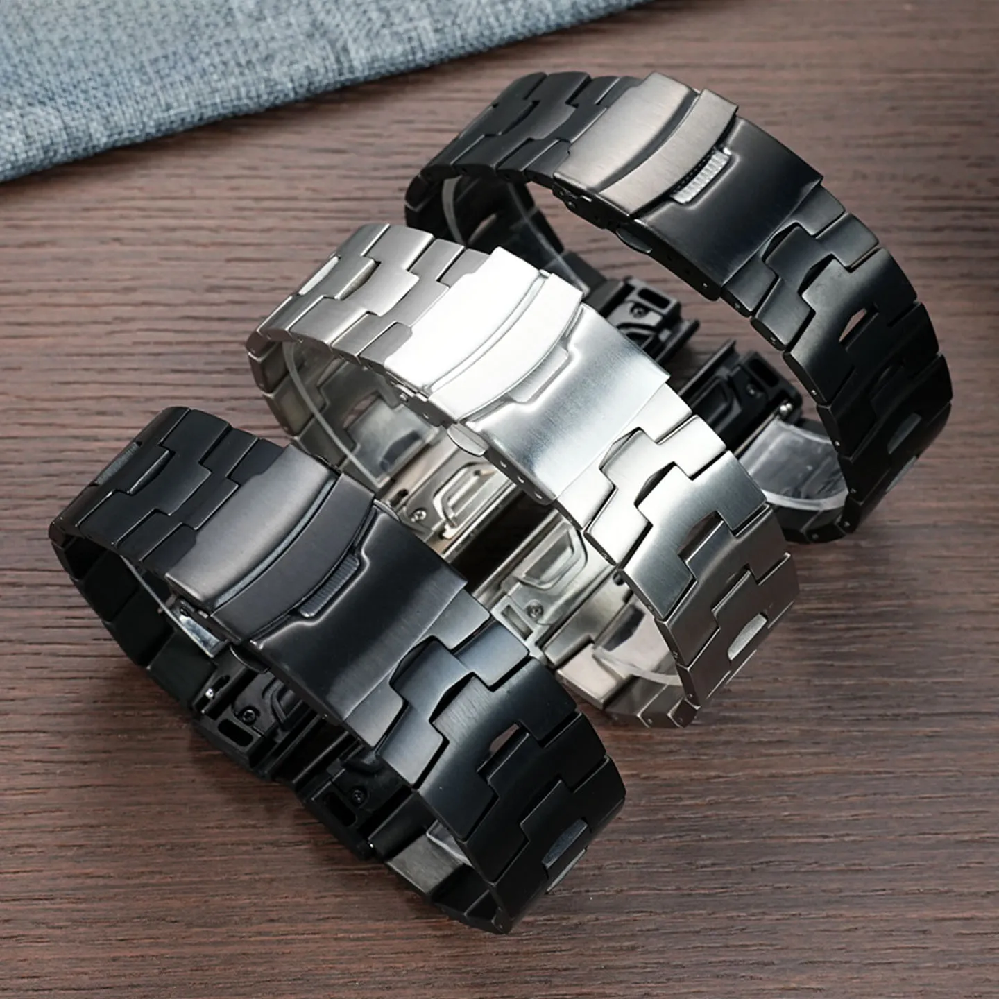 22 มม./26 มม.สแตนเลสสตีลสําหรับ Garmin Fenix 8/7X/6X Pro/5X Plus/Heavy Duty Quick Release สร้อยข้อมือโลหะสายพรีเมี่ยม