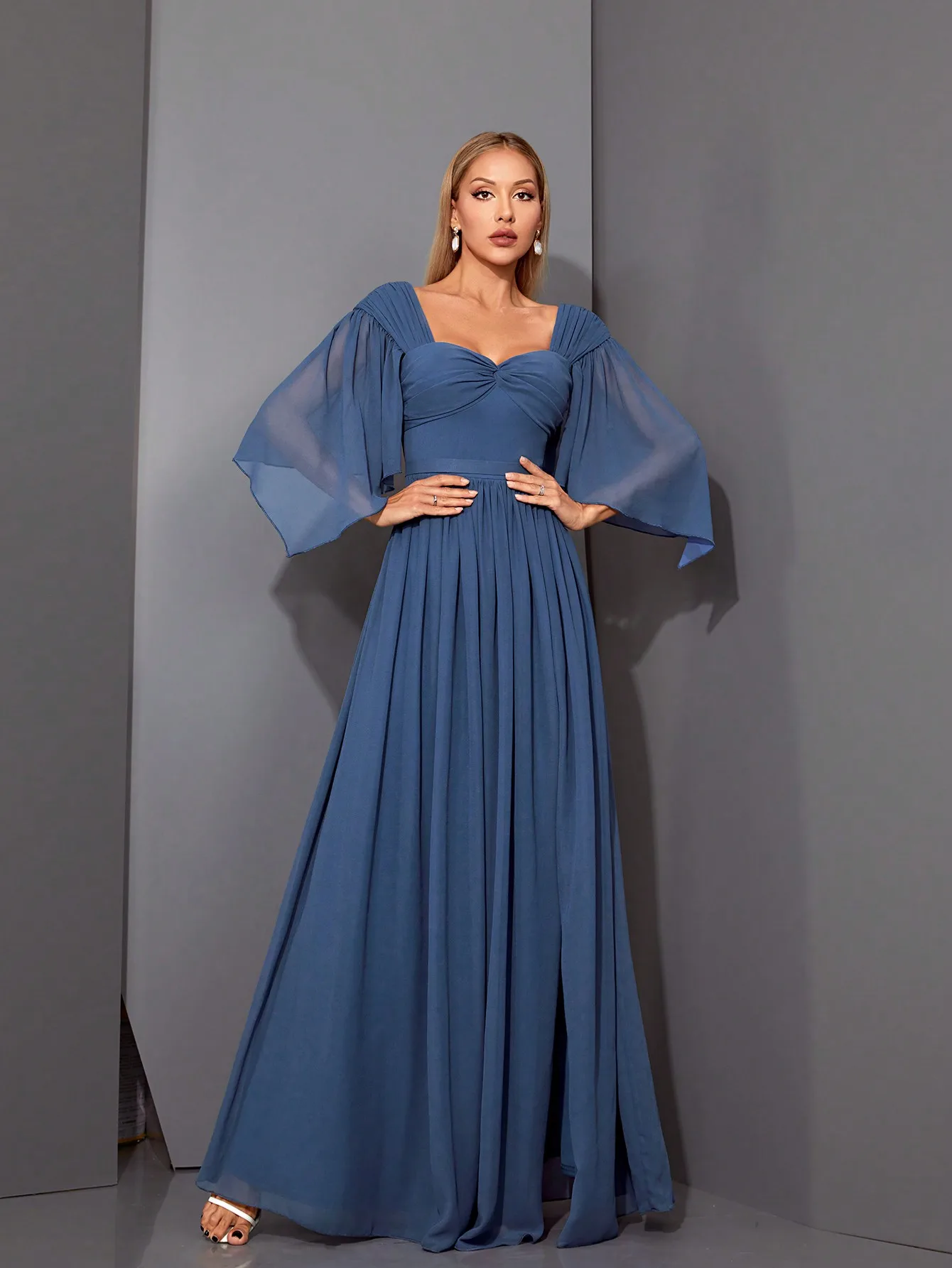Mgiacys hochwertiges Brautjungfern-Abendkleid mit flatternden Ärmeln, Perlen-Chiffon und Schlitz vorne und am Saum.