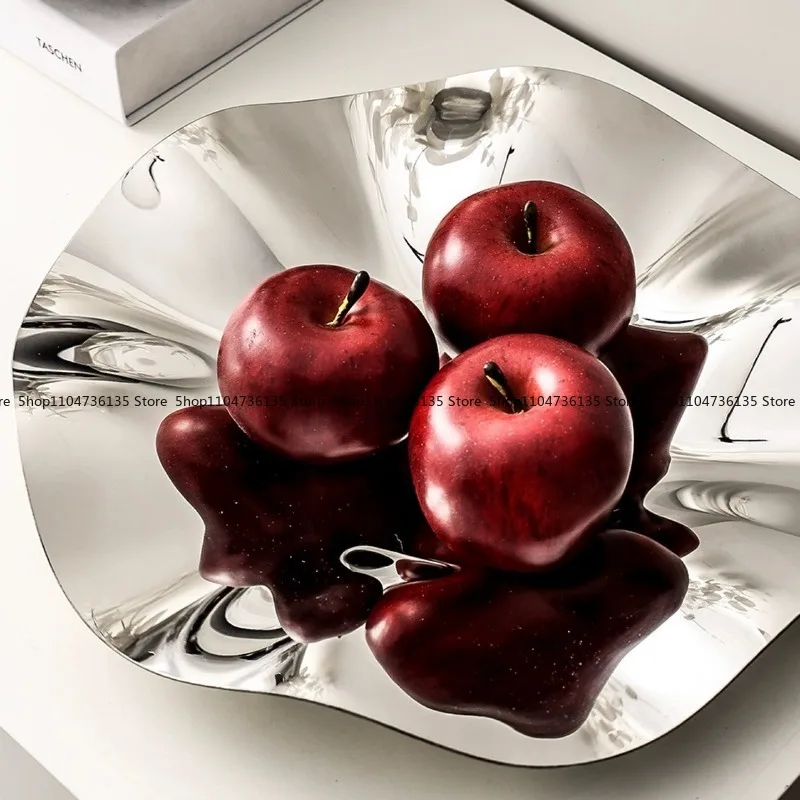 Nordic Style New Stainless Steel High-end Household Petal Fruit Plate, Model House Decorative Ornament Storage Plate