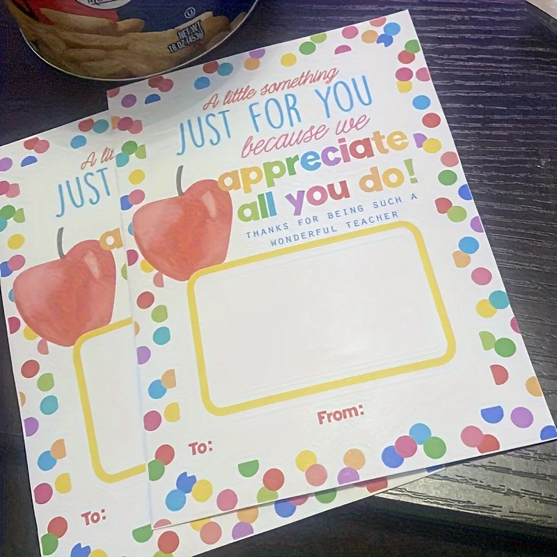 حاملي بطاقات هدايا تقدير المعلم - بطاقات شكر للمعلمين والمدربيين والمساعدين - تصميم منقط، أسبوع المعلمين