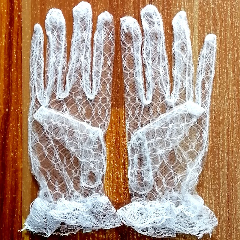 Gants en maille transparente romantiques pour patients, poignets à volants, broderie