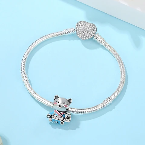 Подвеска 'Кот Удачи' из серебра от Sam Panda — фото товара
