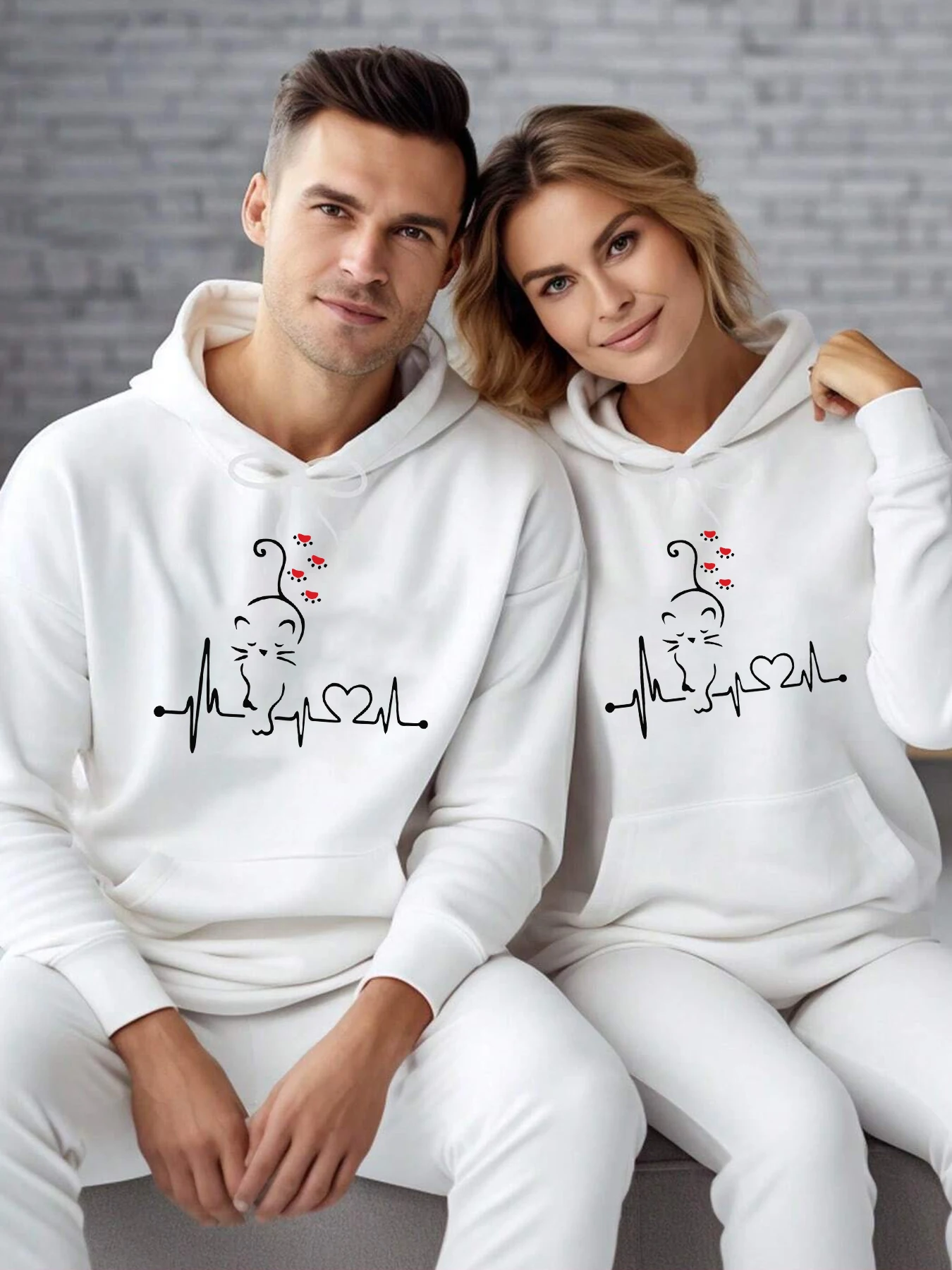 1pc Couple Hoodie Cat Love Ecg Red Heart Print Mens Hoody Comfortable Hip Hop Hoodie Casual Fleece Clothes All-Match Hoodies