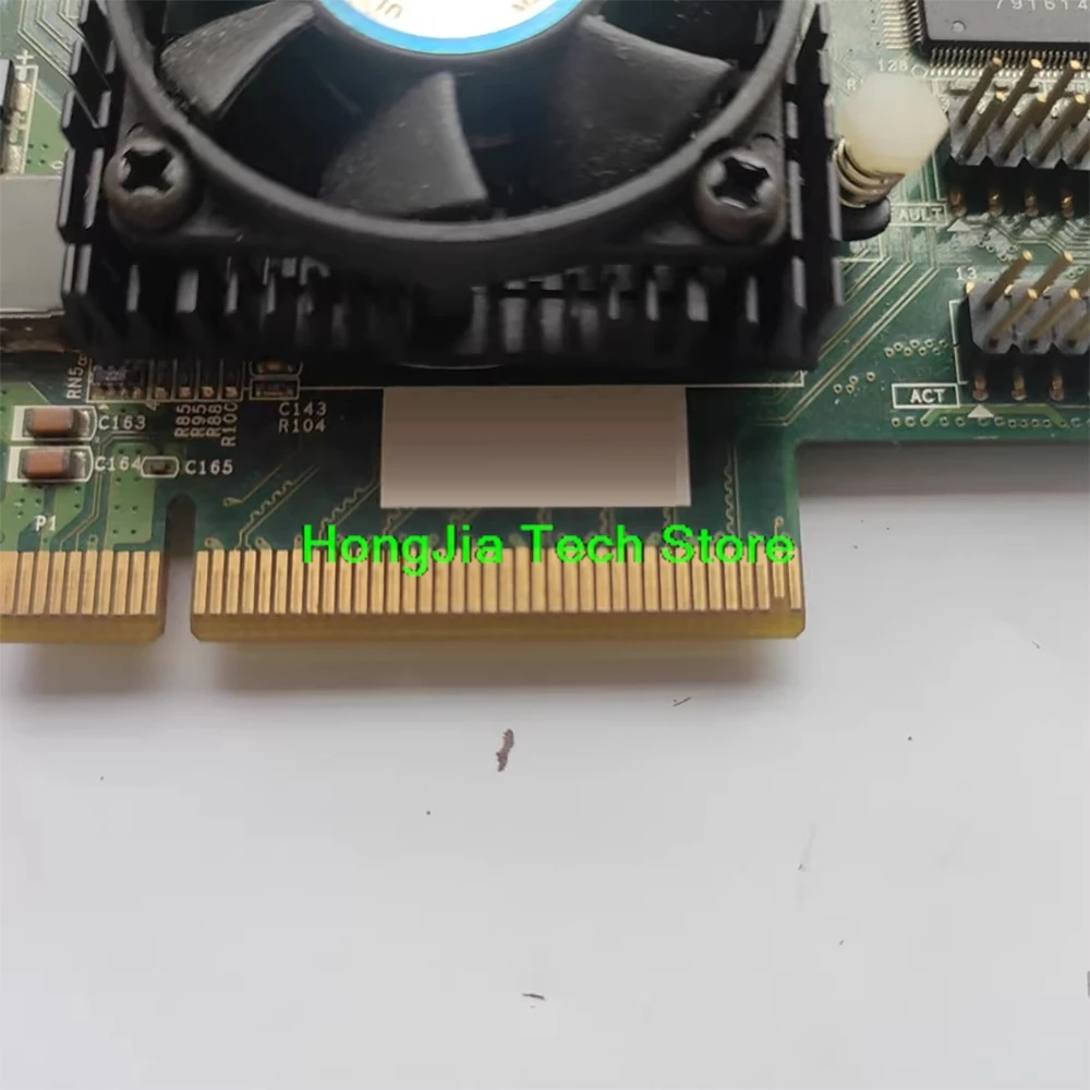 

Высокопроизводительная карта ARC-1680IX-23-16 PCI-E 71-1680D1-IX23-16