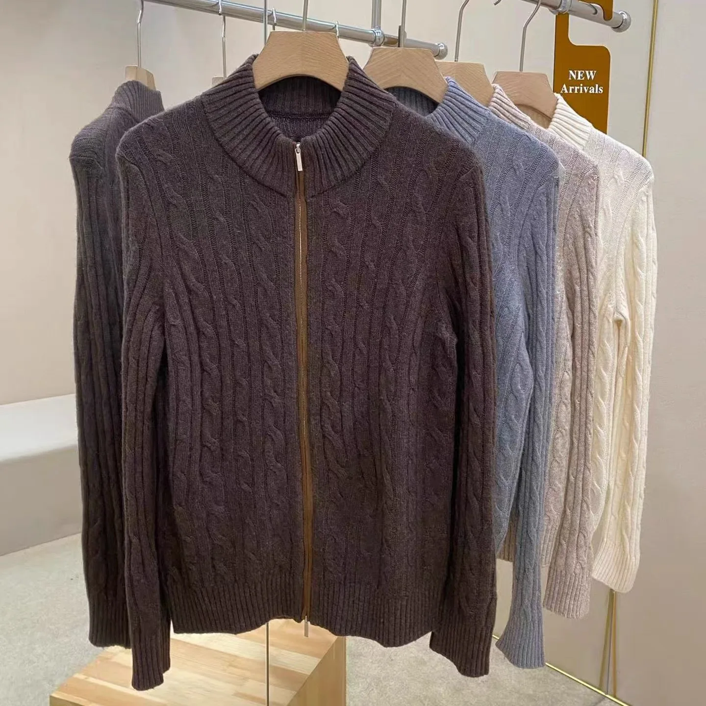 

Men's Knitted Cardigan Sweater Camere Wool Loose Fit Long Sve High Collar Autumn Winter New Sle Lace Pattern Knitwear