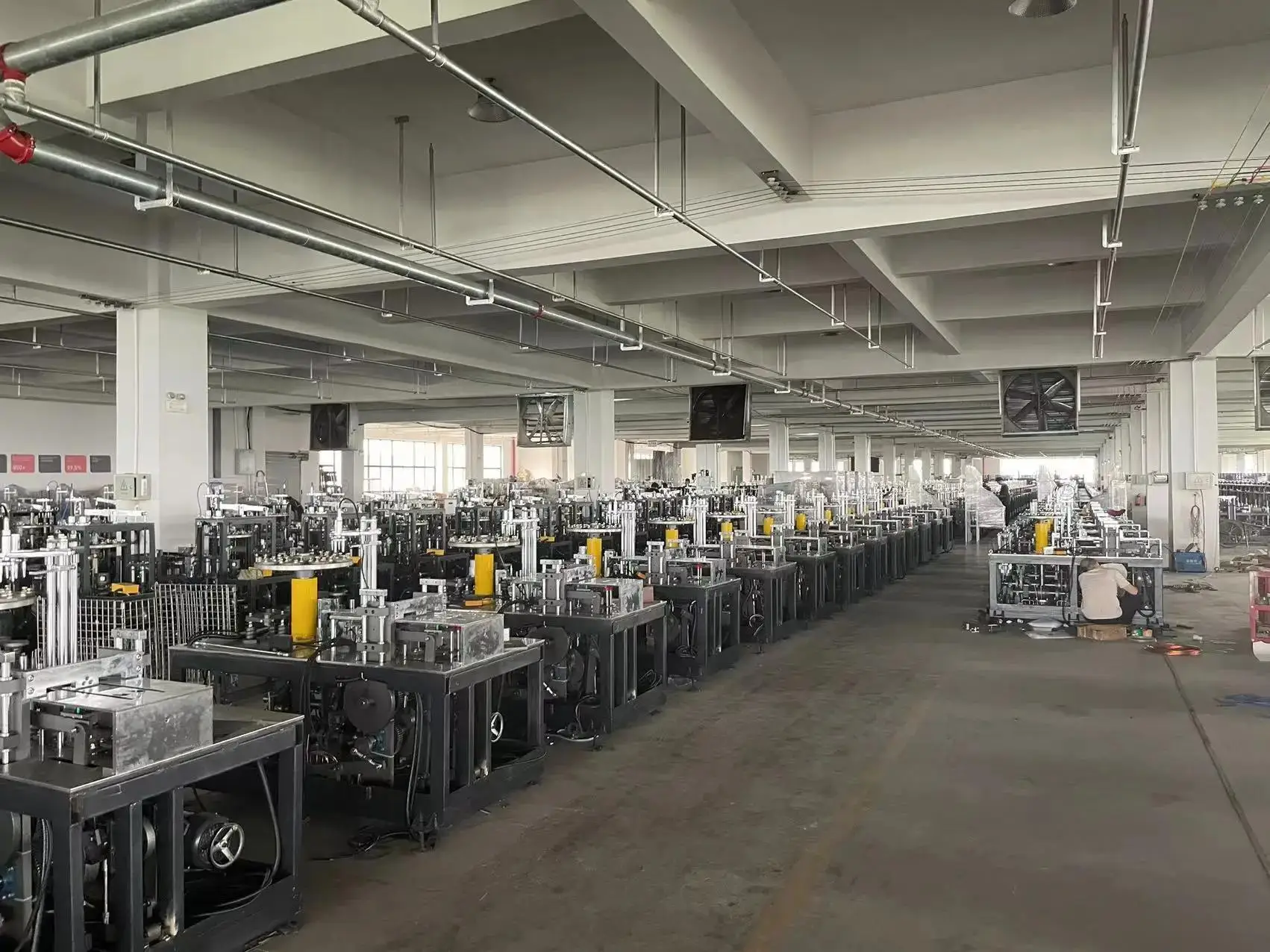 YG Big Size Cup 32oz Paper Cup Machine Fully Automatic Paper Korean Paper Cup Machine