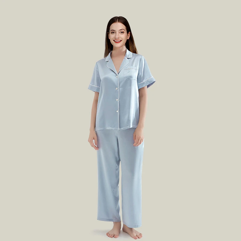 

Short Sleeve Silk Pajamas Set With Piping