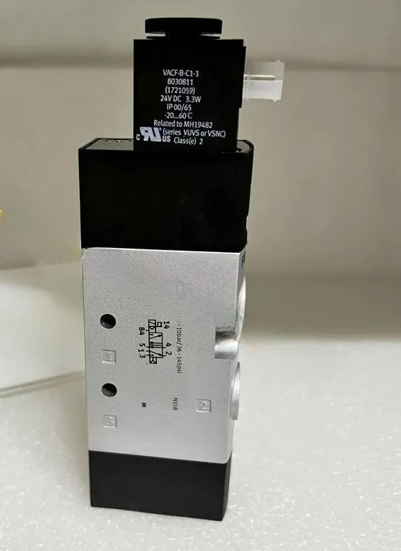 Brand New VUVS-L25-M52-AD-G14-F8-1C1 575503