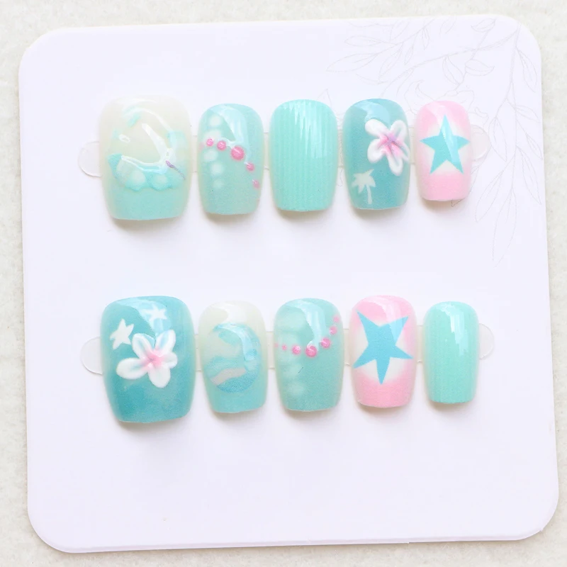 10Pcs Women Fashion Cute Strawberry Polka Dot Short Round  Press on Nails Versatile Fresh Lemon Fake Nail Reusable Nail Stickers