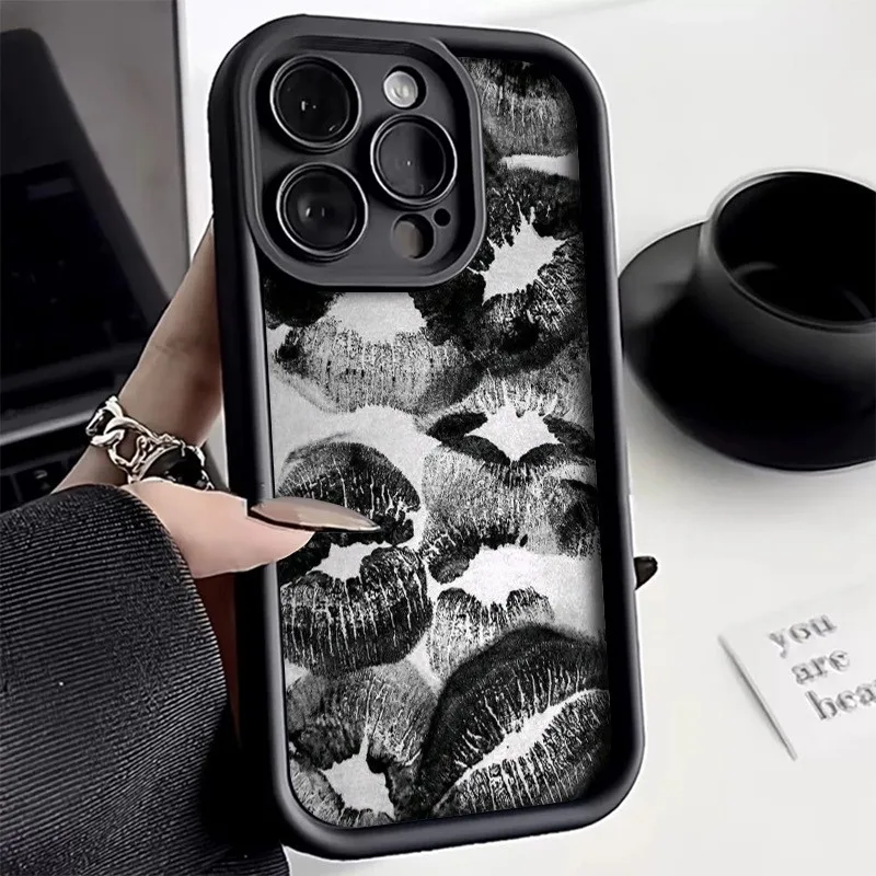 Black Lip Printed P…