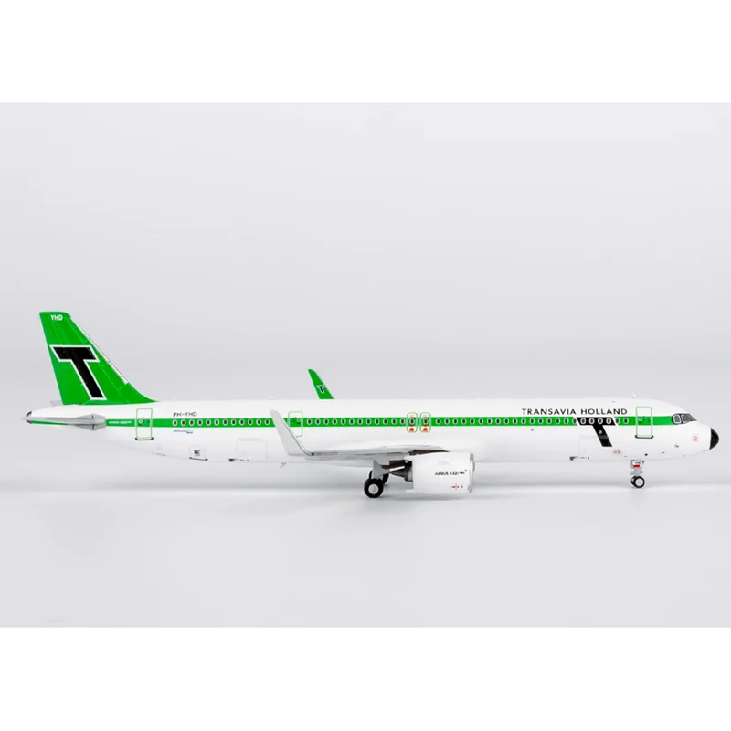 NG 1/400 スケール トランサビア航空 A321neo PH-YHD ダイキャスト合金航空機モデル コレクタブル装飾品