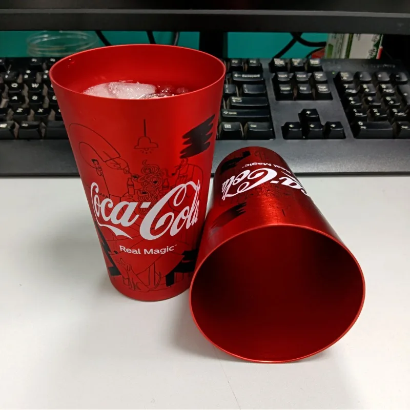 Red Cola Pattern 450ML Flat Base Cooling Cup Iced Drink Tumbler Portable Reusable Beverage Mug for Cold Soda Juice Daily Use