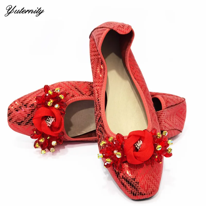 Hot Selling Cow Leather With Flower Rhinestone Women Shoes European Spring Office Lady Flats Shoes For Party Size 35-44 On Sale