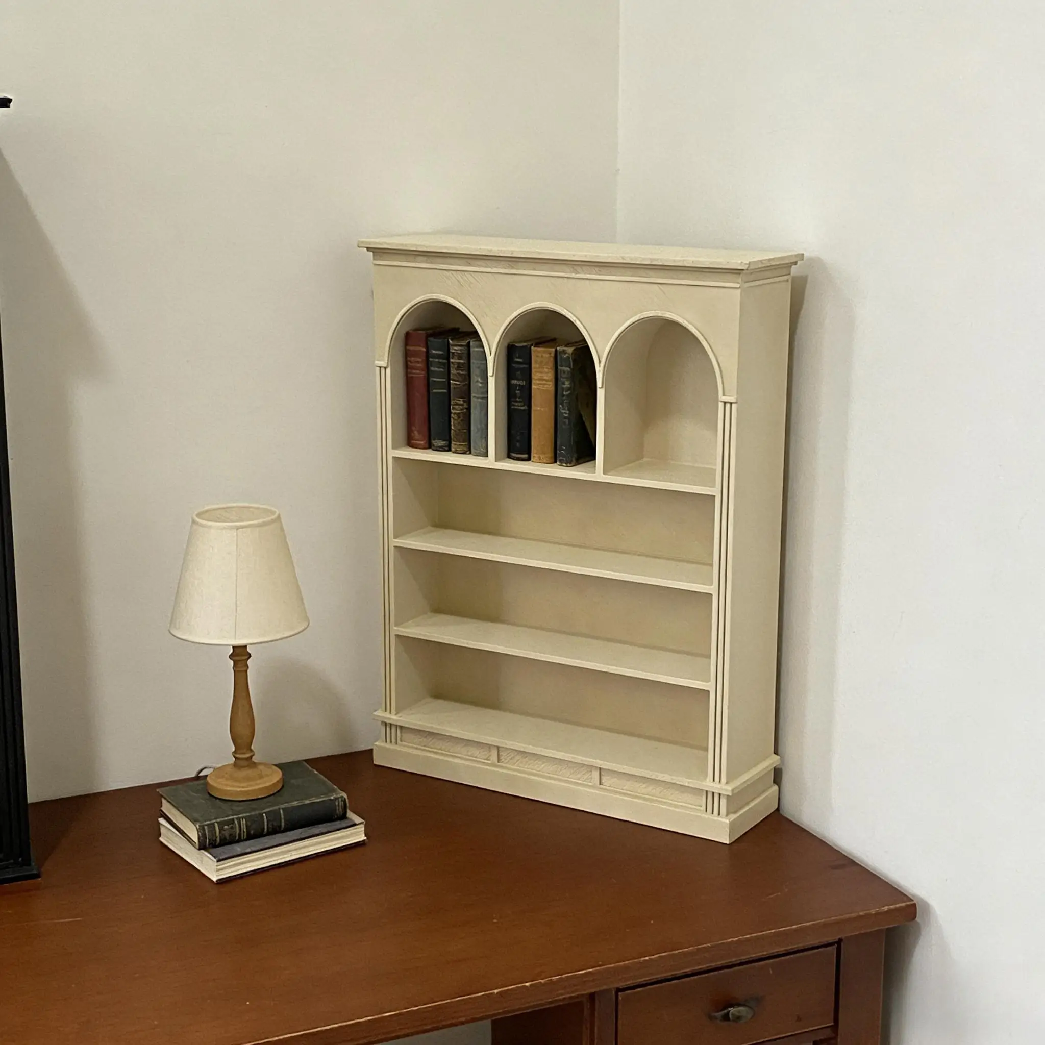 Retro 1:12ratio Arched Storage Cabinet Open Display Shelf Mini Model of Dollhouse Display Rack Arrangement Storage Cabinet Decor