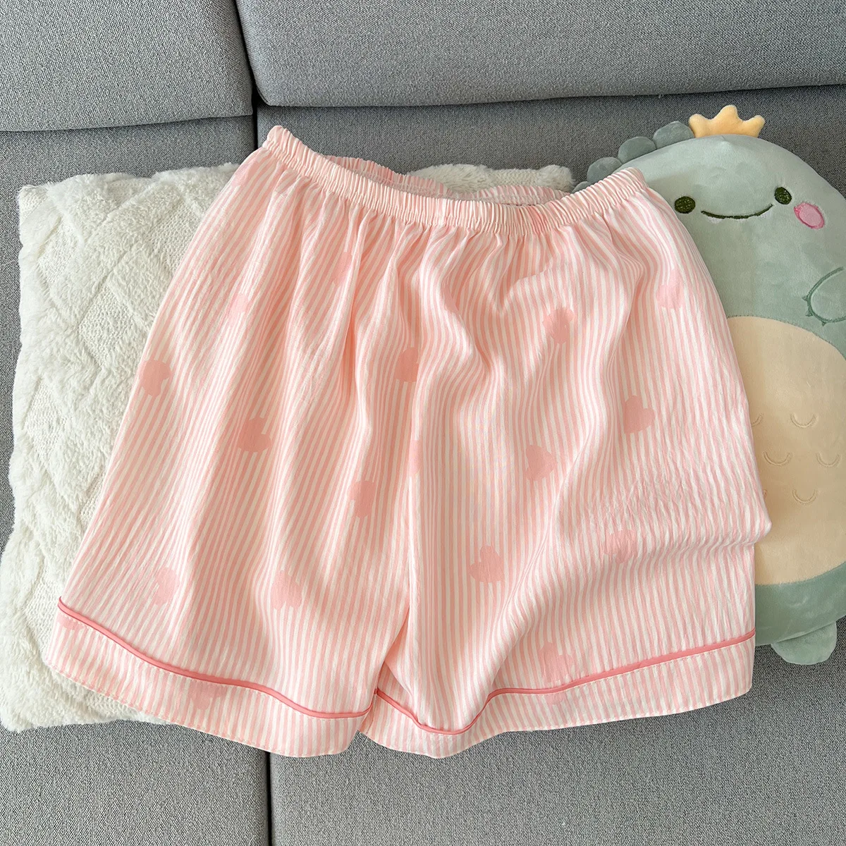 Women's New Summer Short-Sleeve Cloud Cotton Pajamas, Comfortable Loose Shorts for Girls, Can Be Worn Outdoors, Homewear Set 4
