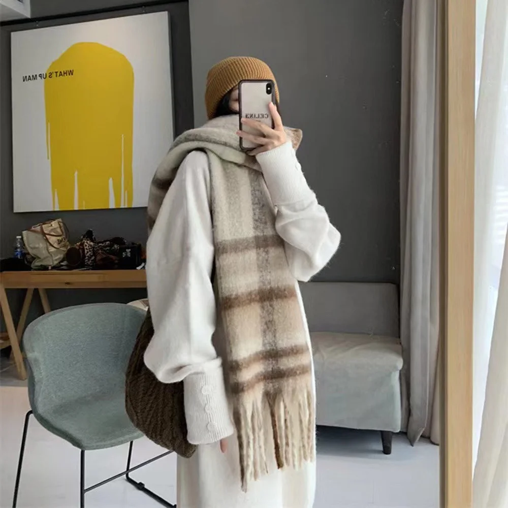 Mohair Plaid Scarf Women Green Scarves Winter Thick Tassel Shawl Warm Rainbow Plaid Christmas Muffler Scarf new 2024