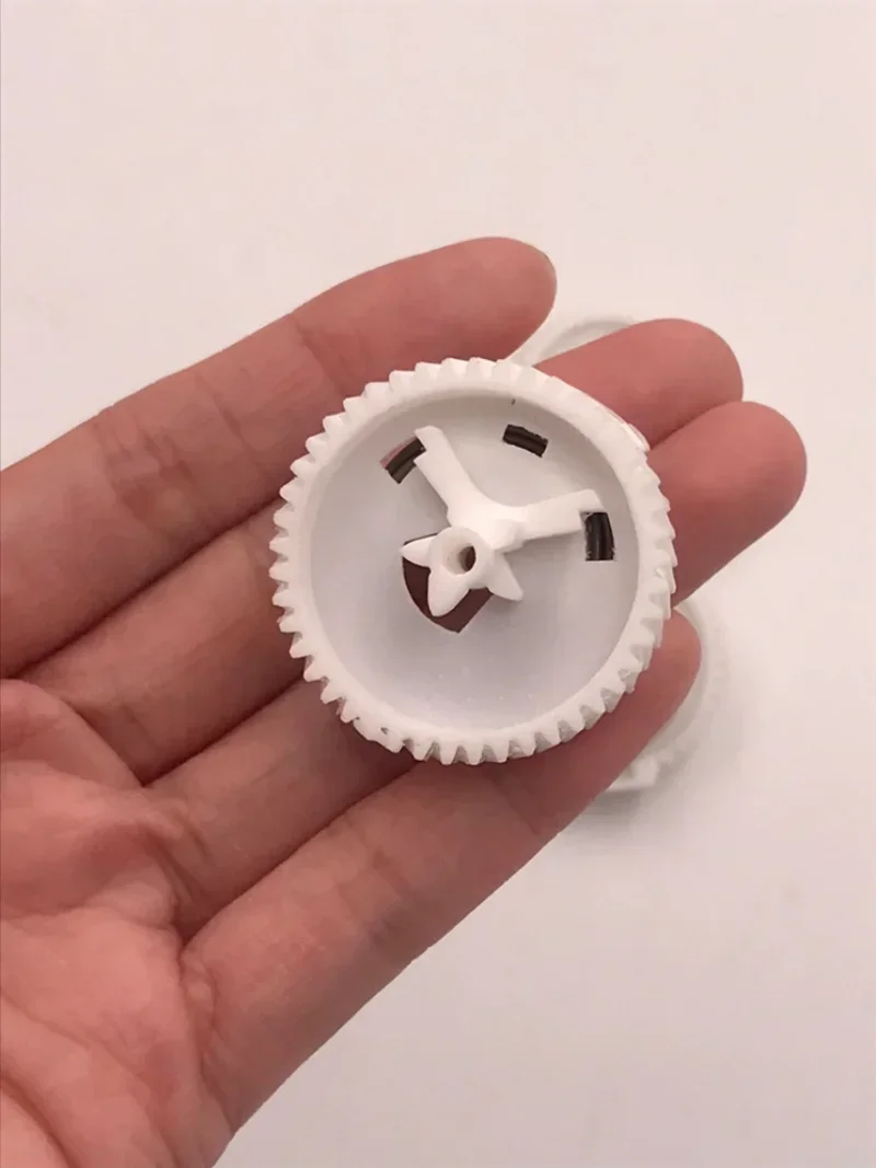 1pc Door Lock Motor Gear for Nissan Sentra Versa Tiida March Lock Motor Repair Kit Motors Locking Gears for Nissan