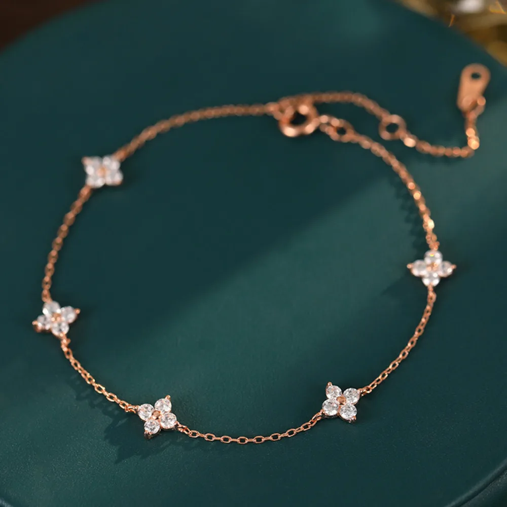 

Серебряный браслет BR S925 с четырехлистным клевером для женщин, новинка 2026 года, роскошное изящное украшение, идеальный подарок