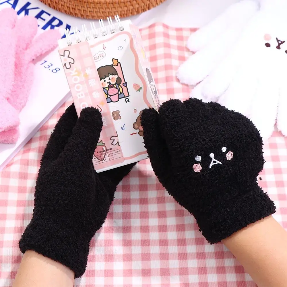 Cute Women Autumn And Winter Bear Smile Knitted Gloves Full finger Gloves Female Gloves Touch Screen Gloves Wool Mittens