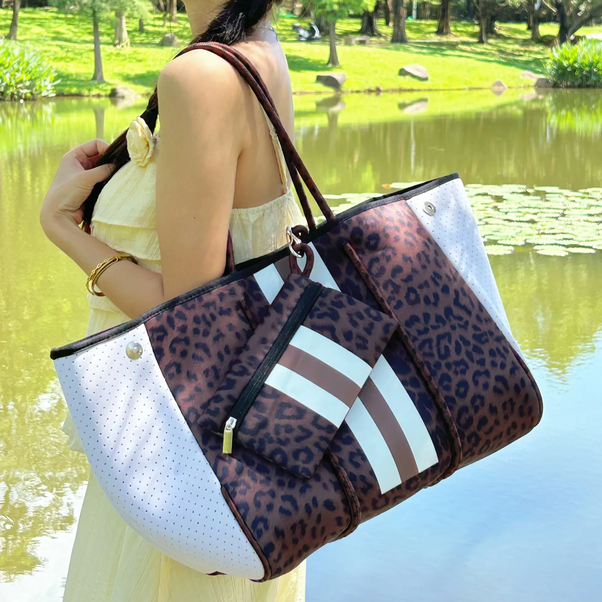 

Spot casual beach bag women's tote bag